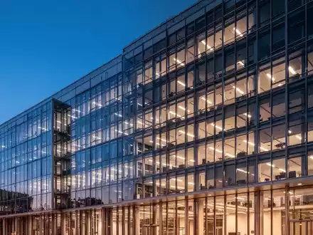 Unternehmensumbau: Neue Steuerregeln fordern strategisches Handeln - Foto: über boerse-global.de