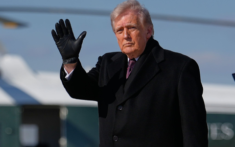 Trump droht Iran. - Foto: Julia Demaree Nikhinson/AP/dpa