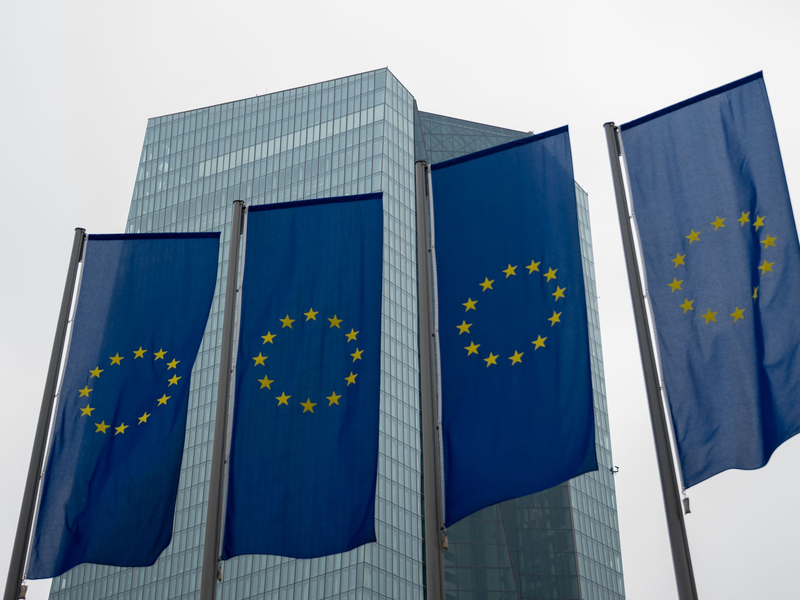 Nach der Fed-Entscheidung blicken Volkswirte nun auf die EZB. (Archivbild) - Foto: Florian Wiegand/dpa