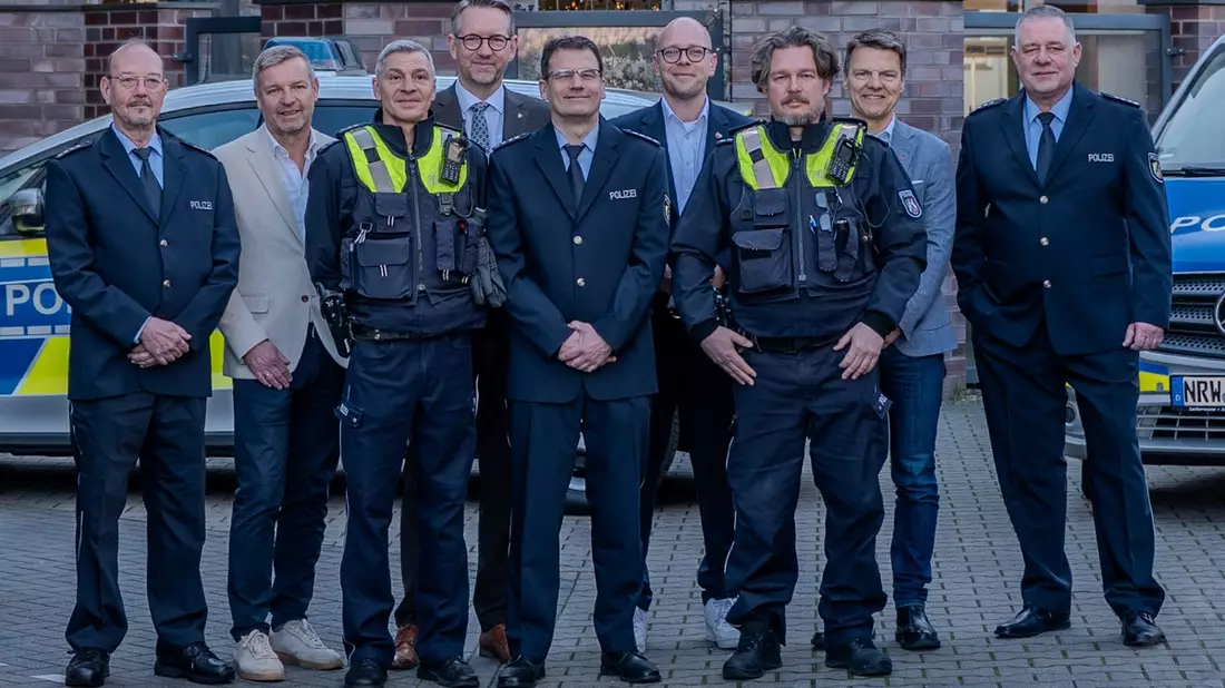 POL-WES: Dinslaken- Kreispolizeibehörde Wesel stärkt Bezirksdienst der Polizeiwache Ost - Bild: presseportal.de