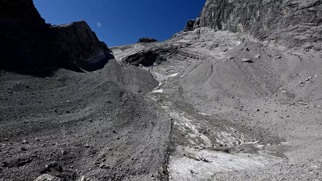 Die Reste des Gletschers Watzmann. - Bild: Angelika Warmuth/dpa