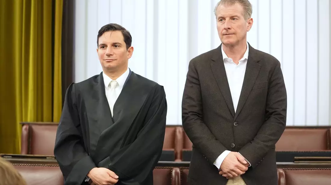 Der Ex-Mann von Christina Block, Stephan Hensel, ist Nebenkläger in dem Prozess. - Bild: Marcus Brandt/Pool dpa/dpa