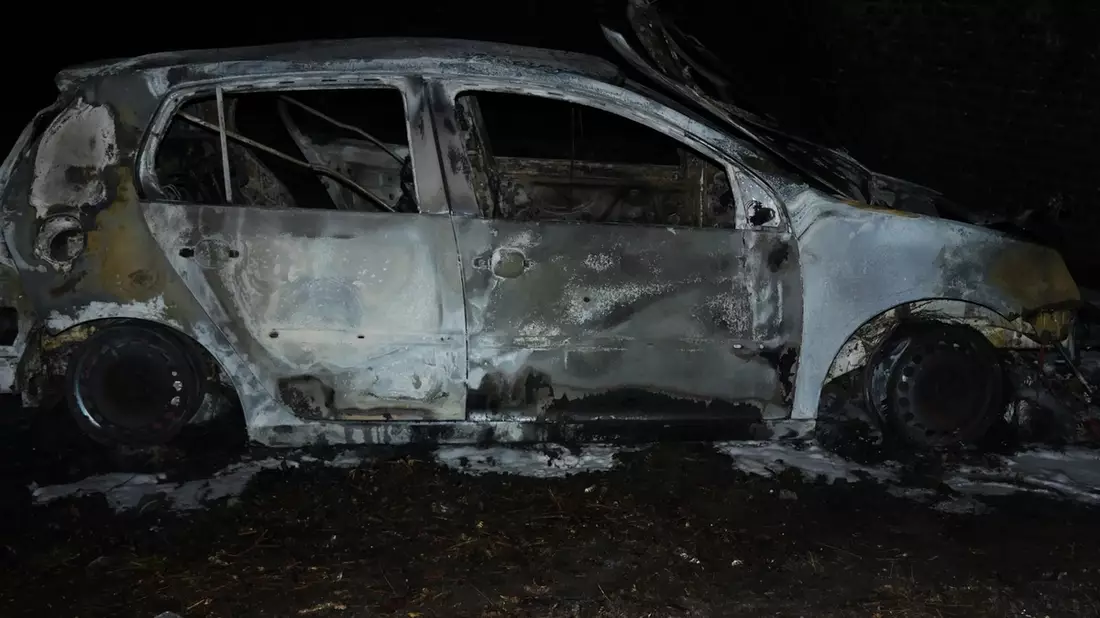 POL-GE: Gestohlenes Auto in Schalke ausgebrannt - Polizei sucht Zeugen - Bild: presseportal.de