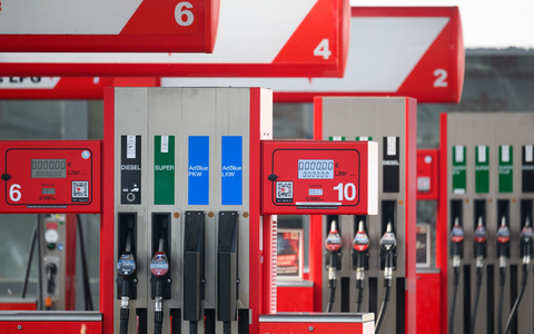 Was passiert, wenn die Spritpreise weiter steigen? - Foto: Robert Michael/dpa