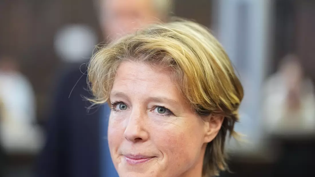 Christina Block ist angeklagt, den Auftrag zur Entführung ihrer Kinder gegeben zu haben. - Bild: Marcus Brandt/Pool dpa/dpa