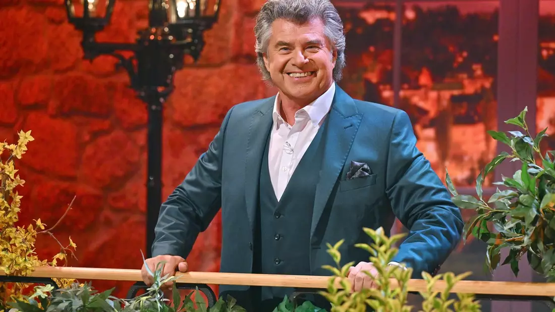Schlager-Spaß mit Andy Borg erinnert an Peter Alexander - Bild: presseportal.de