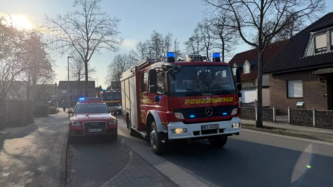 FW Hünxe: Ausgelöste Brandmeldeanlage sorgt für Feuerwehreinsatz im Hünxer Ortskern - Bild: presseportal.de