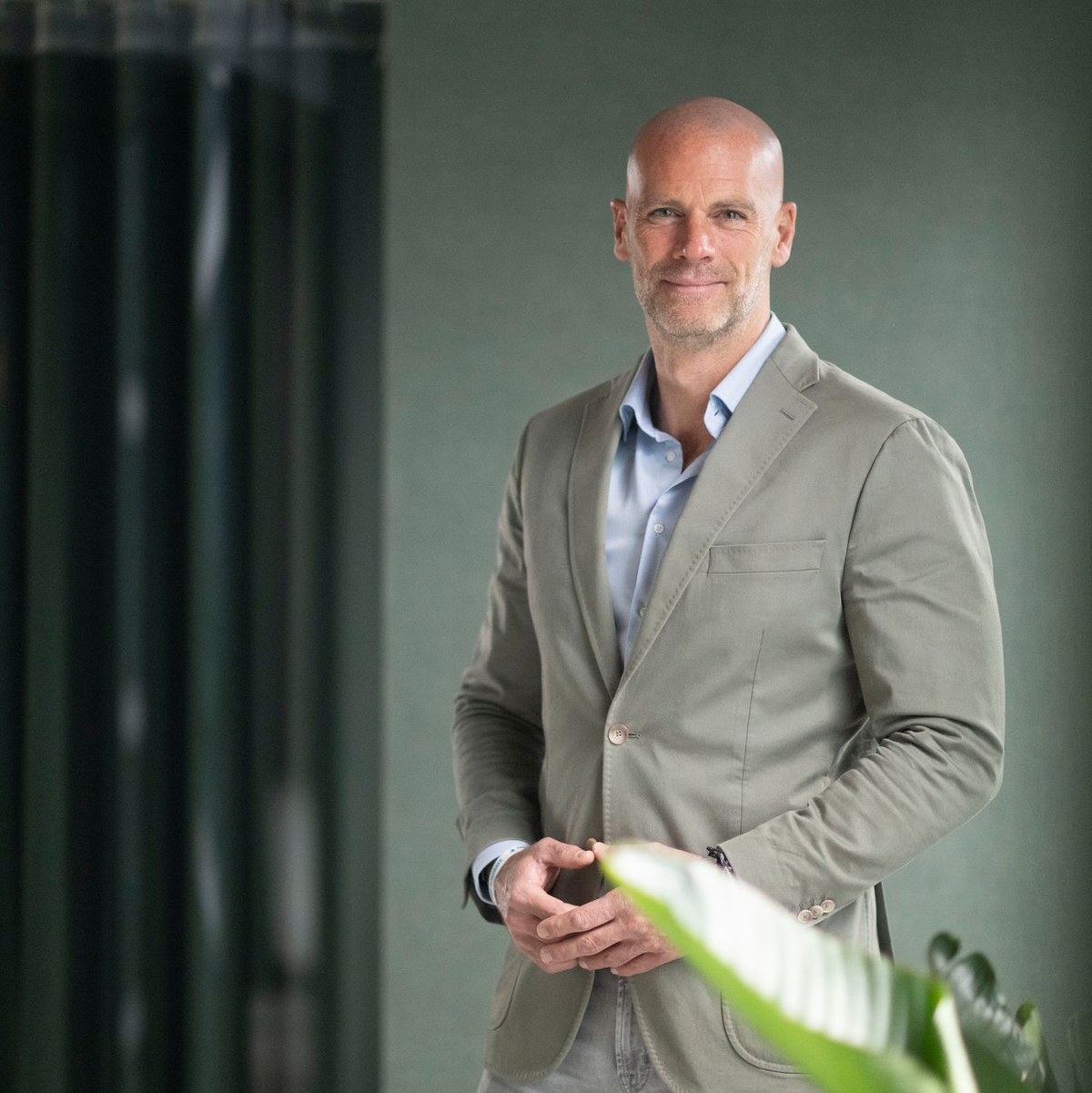 EY-Experte Constantin Gall: Der Druck auf den Autostandort Deutschland wird weiter steigen. (Archivbild) - Foto: Marijan Murat/dpa