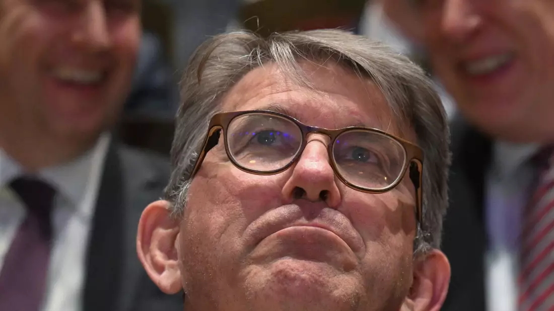 Buhrufe bei der Leipziger Buchmesse - das ficht Wolfram Weimer nicht weiter an. (Archivbild) - Bild: Hendrik Schmidt/dpa