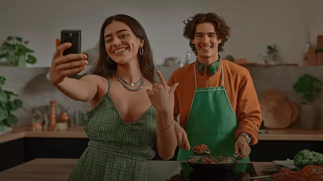 Kochen statt Dating-App? / Aktuelle Studie verrät das neue Dating-Geheimnis der Gen Z - Bild: presseportal.de