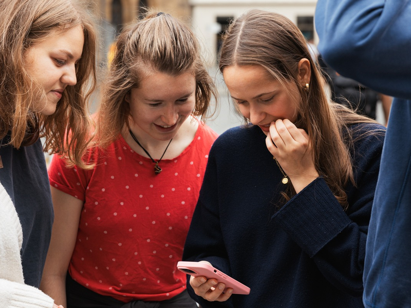 Interaktives Chatspiel schickt Teilnehmende auf Spurensuche in globalem Wasserskandal - Foto: presseportal.de