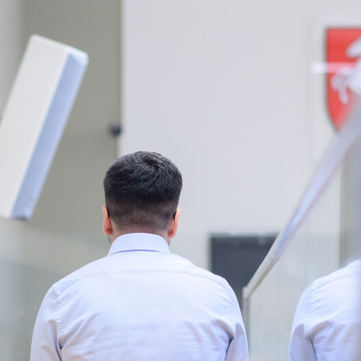 Nach langem Prozess: Staatsanwalt wird wegen Geschäften mit einer Drogenbande verurteilt. (Archivbild) - Foto: Julian Stratenschulte/dpa