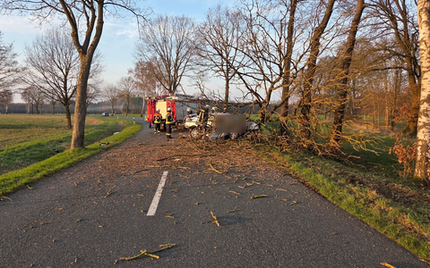 POL-ROW: Schwerer Verkehrsunfall: 66-Jähriger verstirbt an der Unfallstelle - Foto: presseportal.de