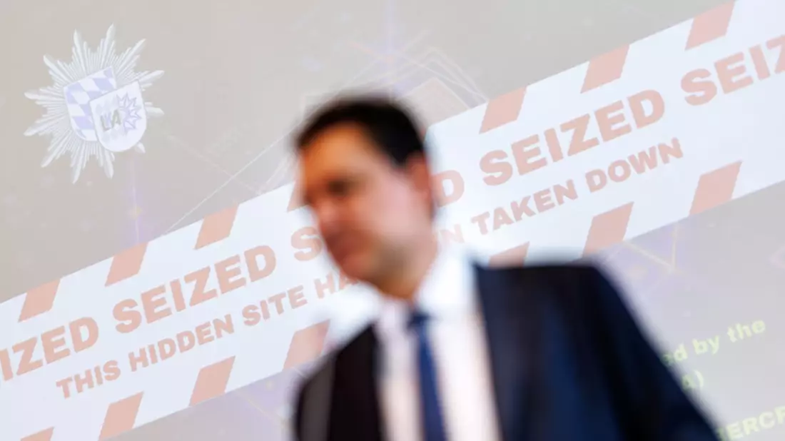 Hunderttausende kriminelle Seiten wurden abgeschaltet. - Bild: Matthias Balk/dpa