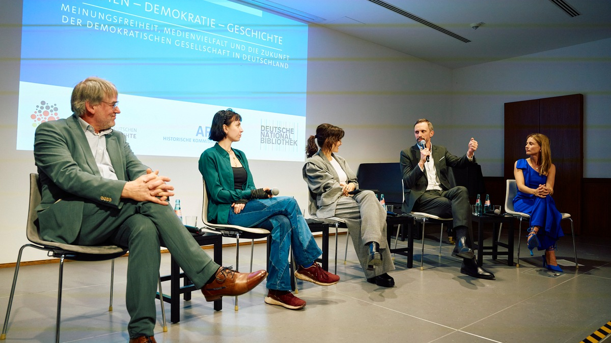 Zum Tag der Demokratiegeschichte in der Deutschen Nationalbibliothek Leipzig: Meinungsfreiheit und Medienvielfalt - hart erkämpfte demokratische Grundwerte, die es zu schützen gilt - Foto: presseportal.de