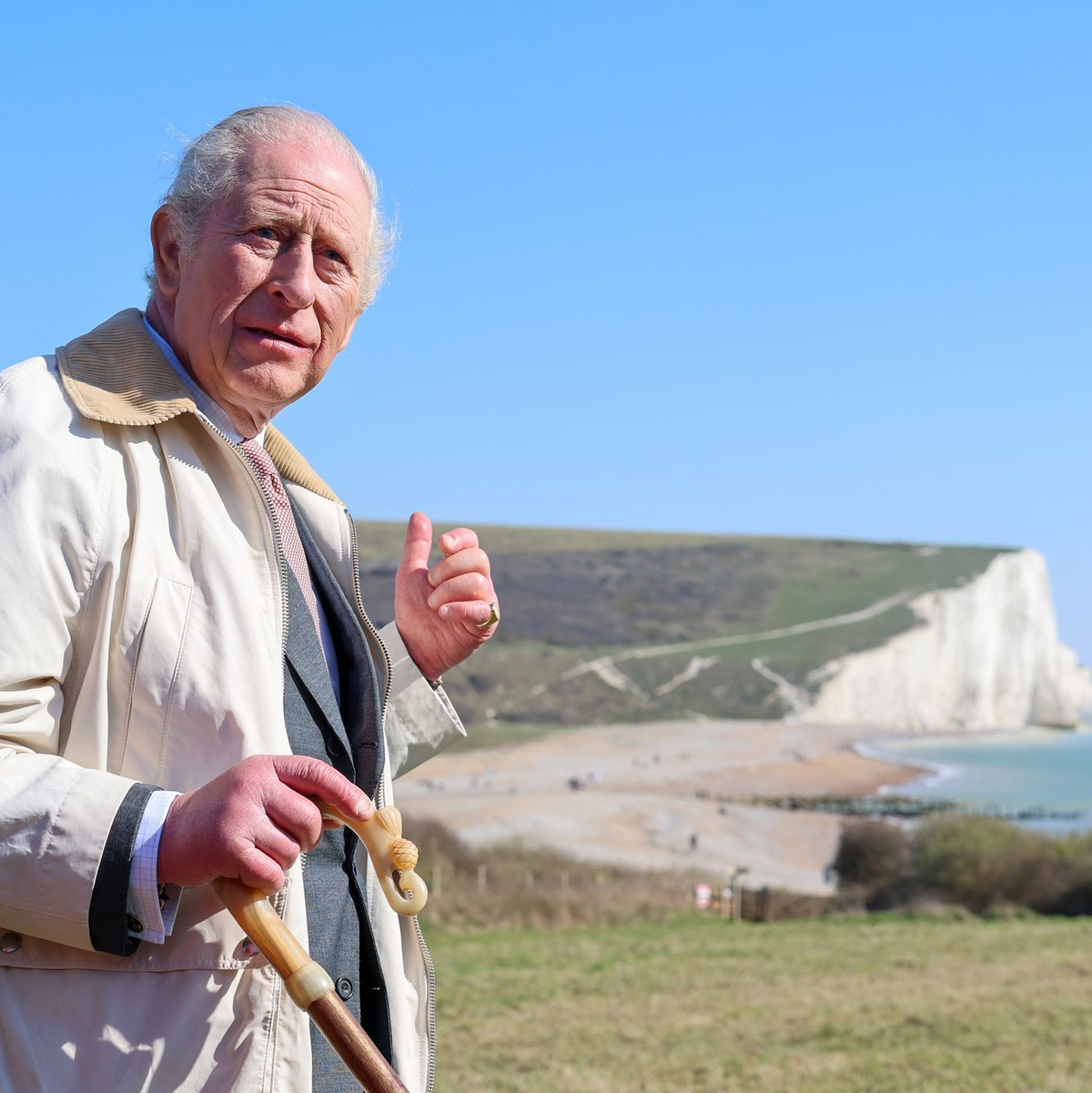 König Charles III. ist für seine Liebe zur Natur bekannt.  - Foto: Chris Jackson/PA Wire/dpa