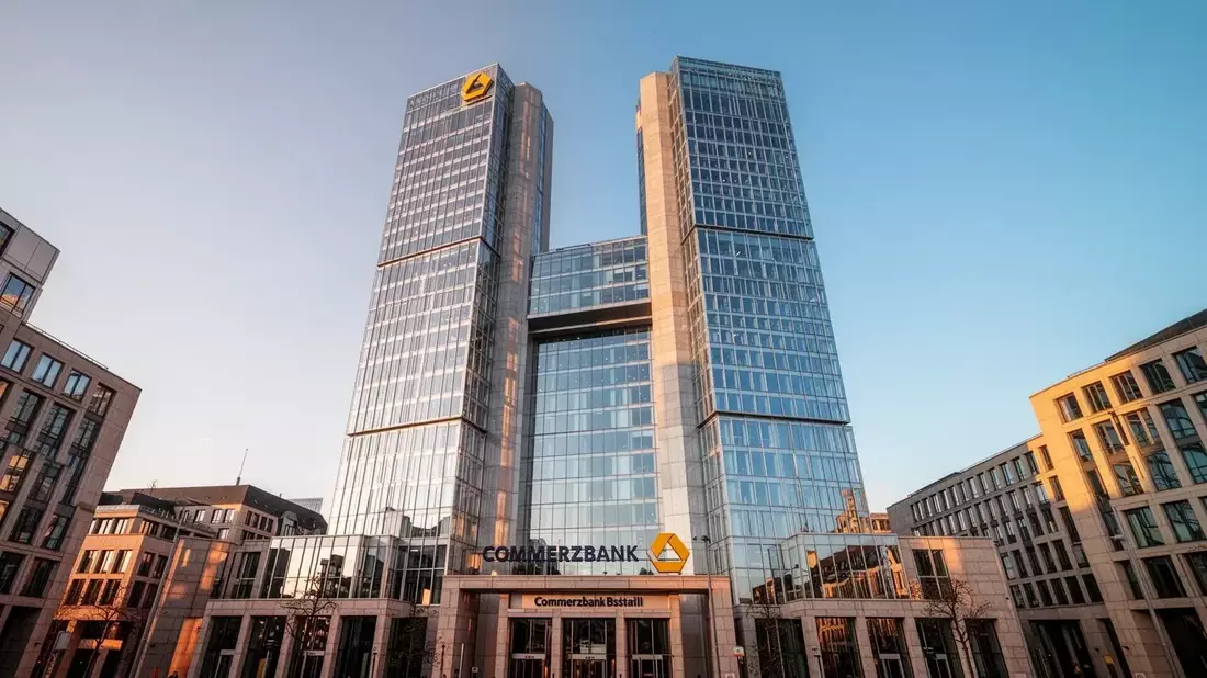 Commerzbank Aktie: Übernahmeangebot ohne Prämie - Bild: über boerse-global.de