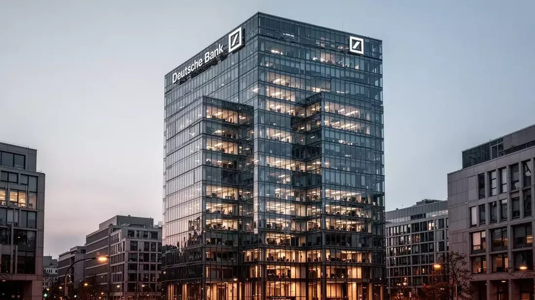 Deutsche Bank Aktie: Vorstände kassieren Aktien - Bild: über boerse-global.de