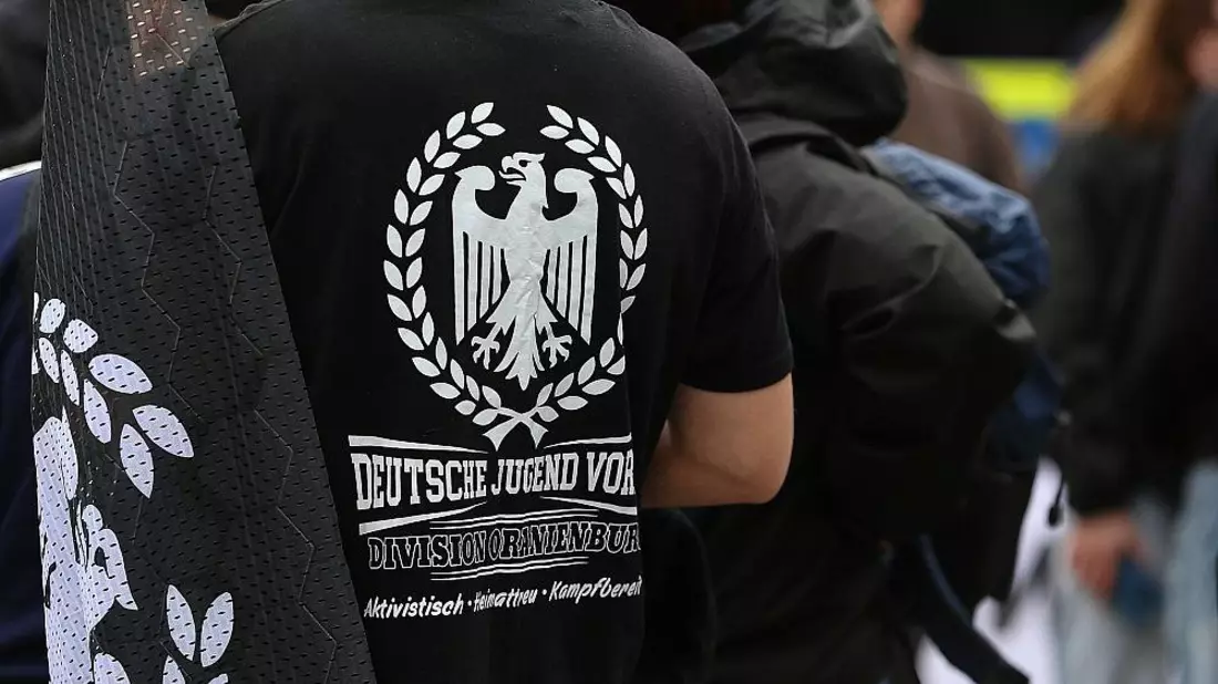 Grüne rügen Innenminister: Zu wenig Einsatz gegen Rechtsextremismus