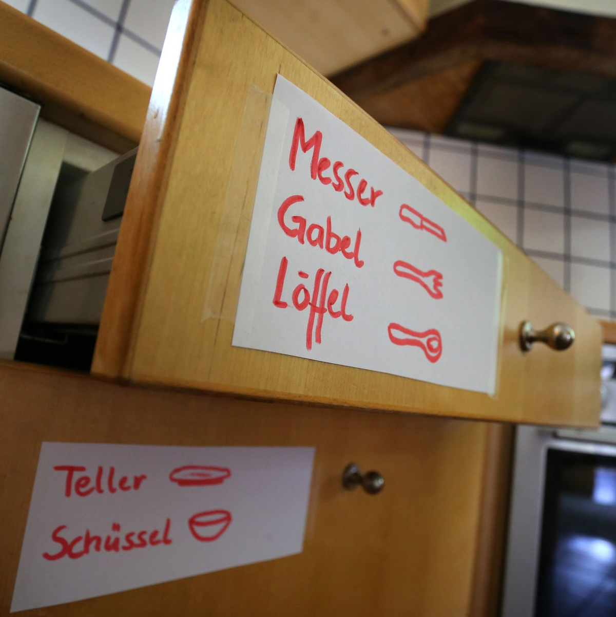 Wenn die Demenz zuschlägt, brauchen die Betroffenen im Alltag viel Unterstützung. (Symbolbild) - Foto: picture alliance / dpa