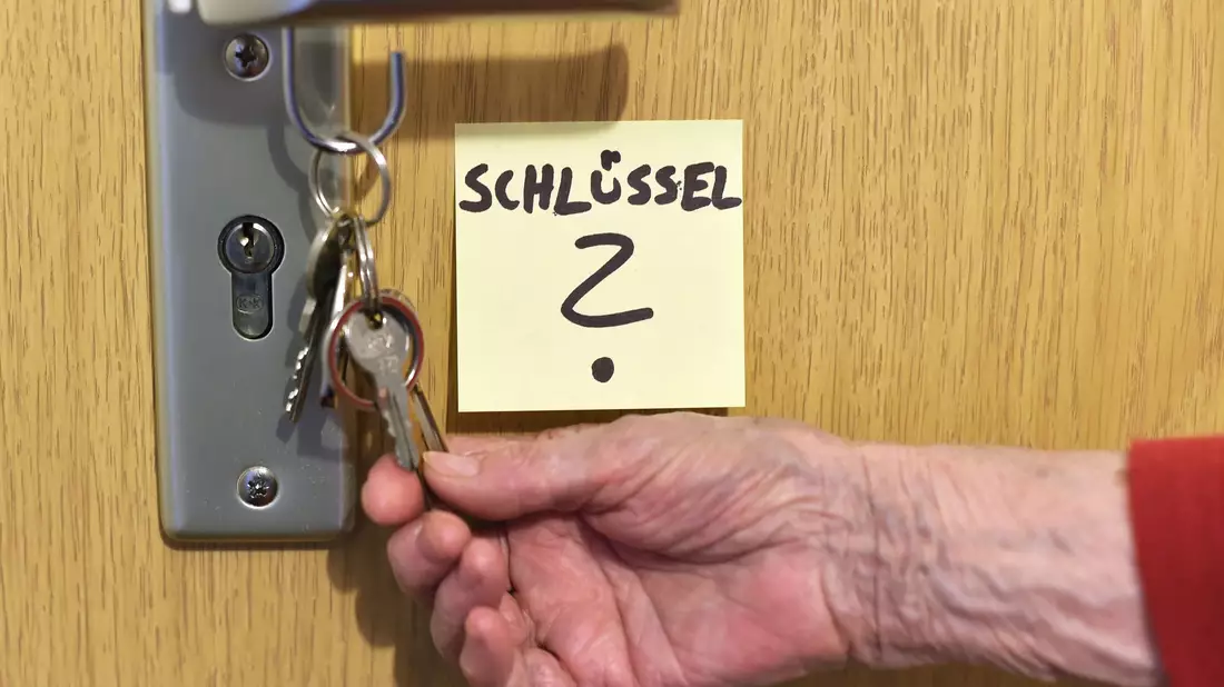 Am Anfang fällt eine Demenzerkrankung bei Down-Syndrom oft nicht so leicht auf. (Symbolbild) - Bild: picture alliance / ZB