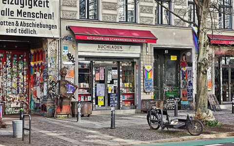 Buchladen Zur schwankenden Weltkugel (Archiv) - Foto: via dts Nachrichtenagentur