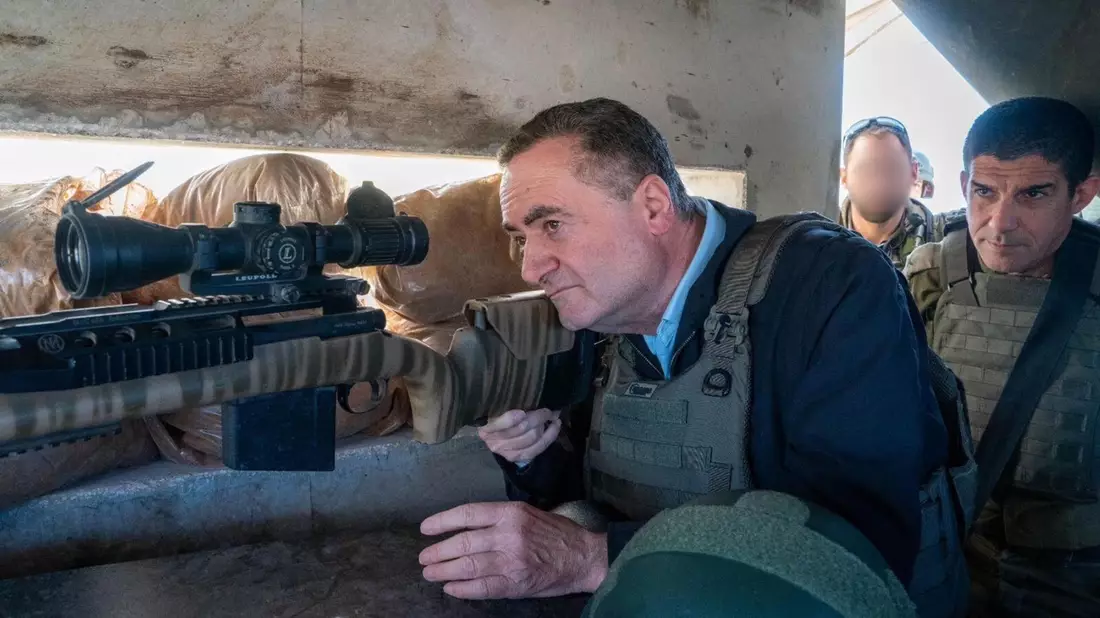 Israels Verteidigungsminister Katz will die Angriffe weiter verstärken. (Archivbild) - Bild: Ariel Hermoni/Verteidigungsministerium/dpa