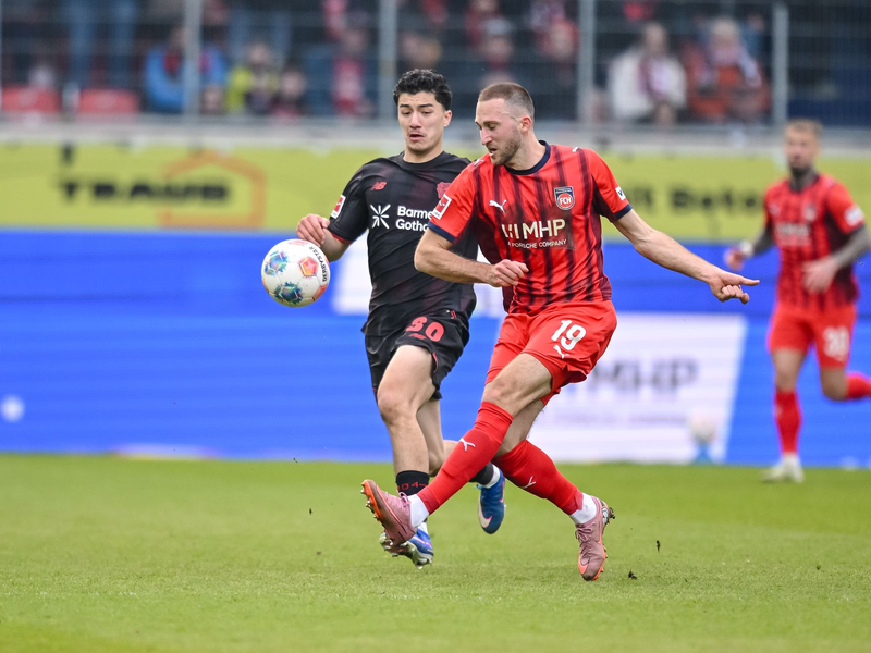 Am Ende gibt es zwischen Heidenheim und Leverkusen keinen Sieger. - Foto: Harry Langer/dpa