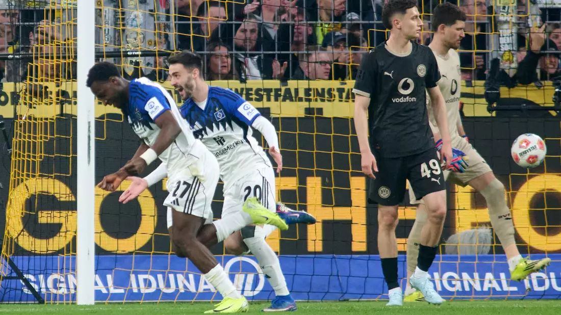 Der HSV ging 2:0 in Führung. - Bild: Bernd Thissen/dpa