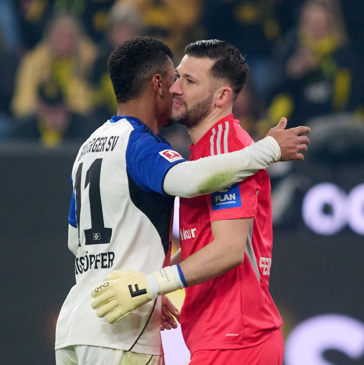 HSV-Keeper Heuer Fernandes war bester Mann bei den Gästen. - Foto: Bernd Thissen/dpa