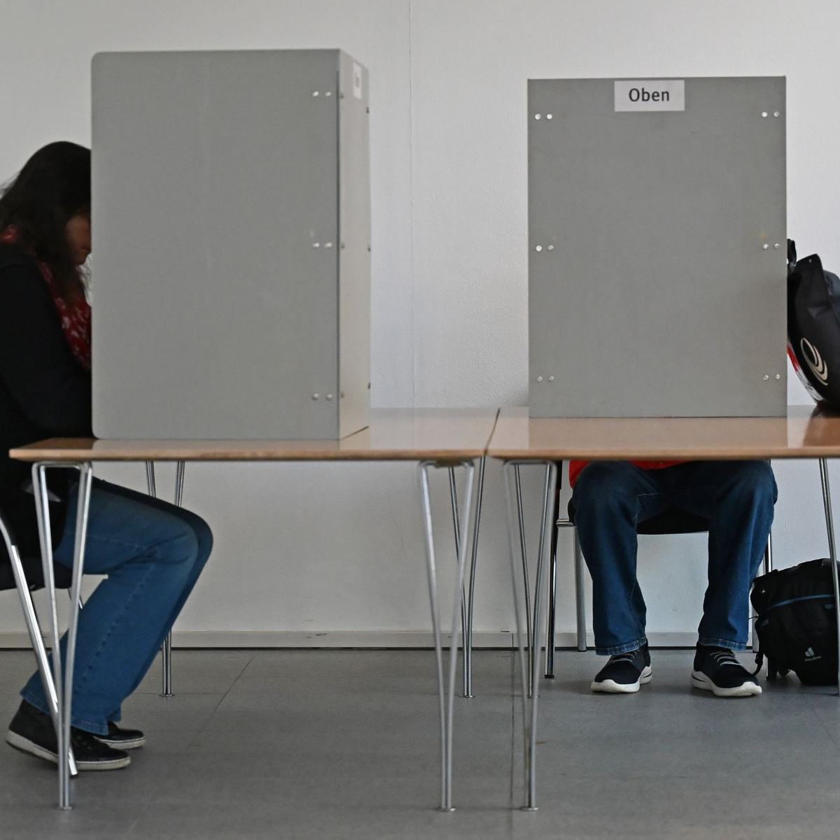 Die Wahllokale haben von 8.00 bis 18.00 Uhr geöffnet. (Archivbild) - Foto: Michael Brandt/dpa