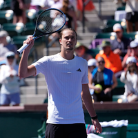 Alexander Zverev hat sein Auftaktspiel in Miami problemlos gewonnen. (Archivbild) - Foto: Mark J. Terrill/AP/dpa