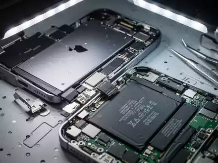 iPhone-Batterietausch: Warum Fremdteile weiterhin Ärger machen - Foto: über boerse-global.de
