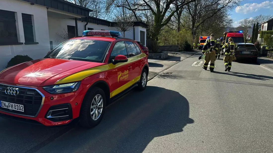 FW-EN: Mehrere Einsätze am Wochenende - Angeblicher Kellerbrand in der Ruhrallee - Bild: presseportal.de