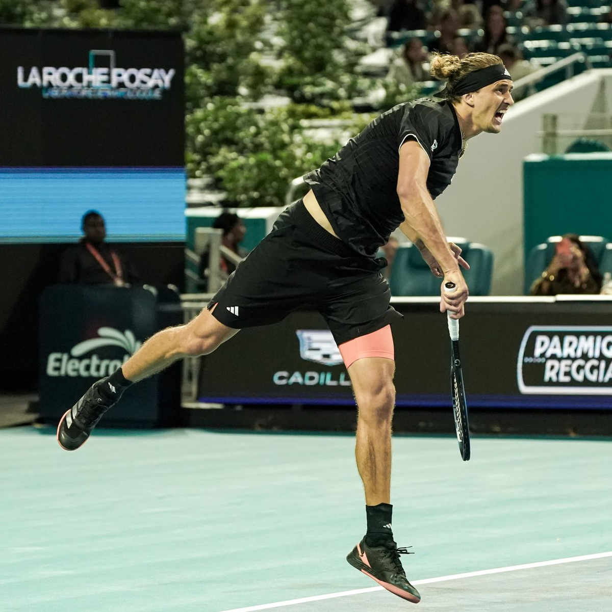 Alexander Zverev erreichte beim Turnier in Miami die dritte Runde. - Foto: Debby Wong/ZUMA Press Wire/dpa