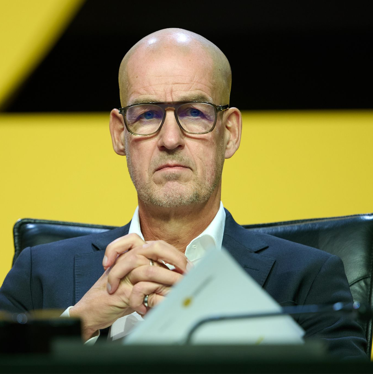 BVB-Boss Cramer verliert keine Zeit bei der Umgestaltung auf Führungsebene (Archivbild). - Foto: Bernd Thissen/dpa