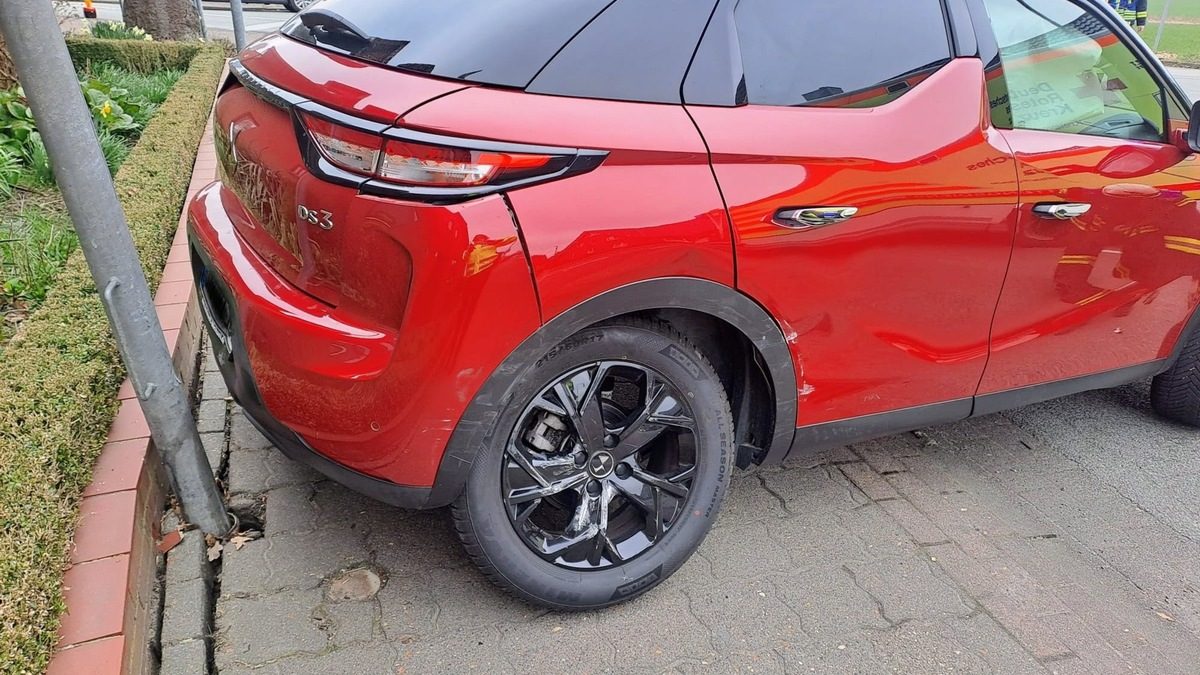 POL-STD: Ahlerstedt: Drei Leichtverletzte nach Vorfahrtsverstoß - Foto: presseportal.de