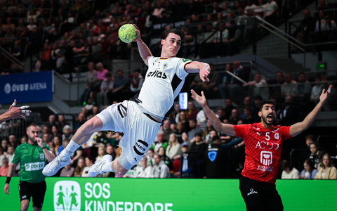 Miro Schluroff gab im März 2025 sein Debüt im DHB-Team. - Foto: Sina Schuldt/dpa