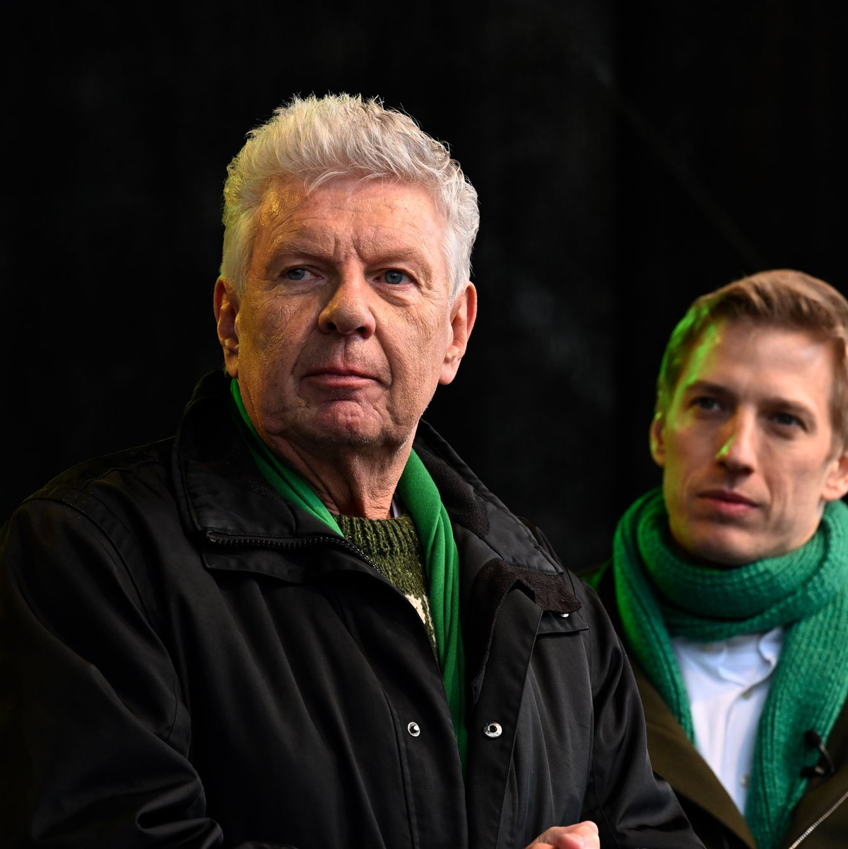 Dieter Reiter (l) konnte sich im Rennen um das Münchner Rathaus nicht gegen Dominik Krause durchsetzen. (Archivbild) - Foto: Felix Hörhager/dpa