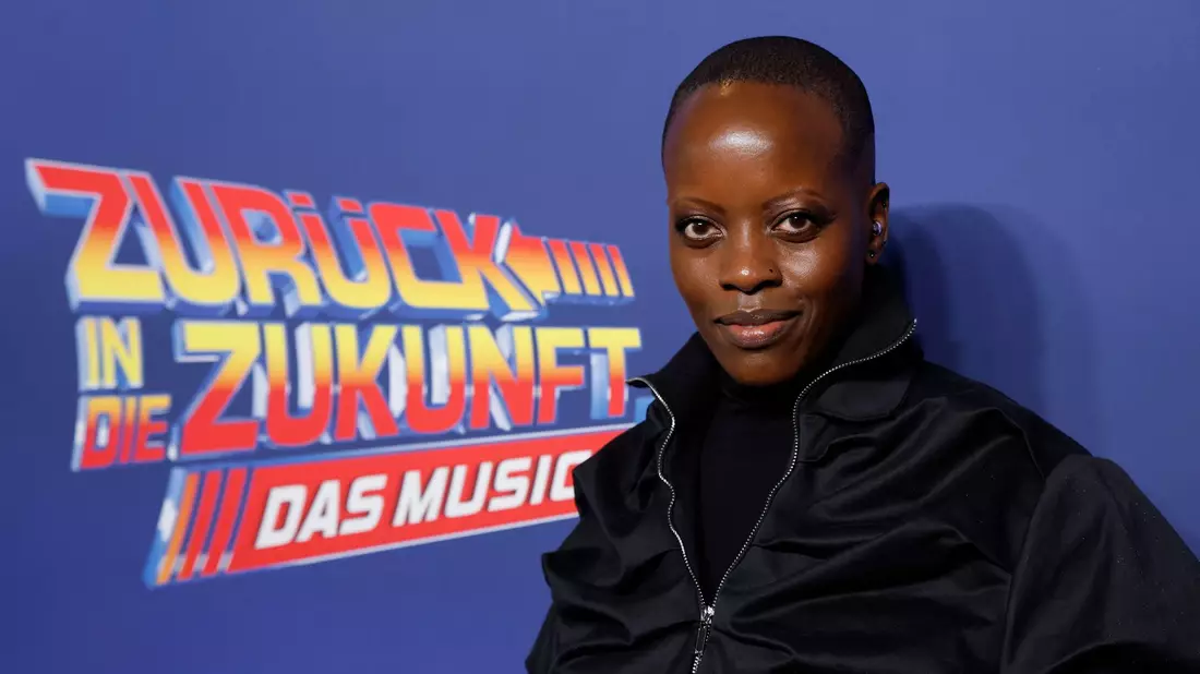 Schauspielerin Florence Kasumba war auch zu Gast - Bild: Georg Wendt/dpa