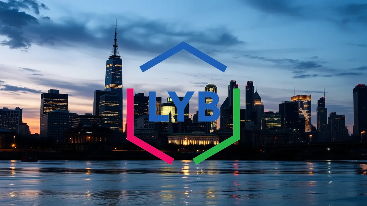 LyondellBasell Shares Face Analyst Caution Amid Valuation Concerns - Foto: über boerse-global.de