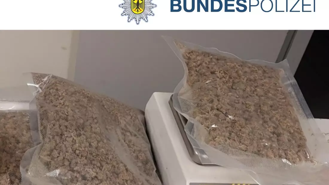 BPOLI LUD: Festnahme an der Stadtbrücke Görlitz - Mit Cannabispaketen in die Grenzkontrolle - Bild: presseportal.de