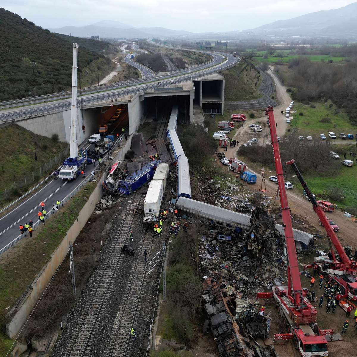 Beim Tempi-Zugunglück in Griechenland vor gut drei Jahren starben 57 Menschen. (Archivbild)  - Foto: Vaggelis Kousioras/AP/dpa