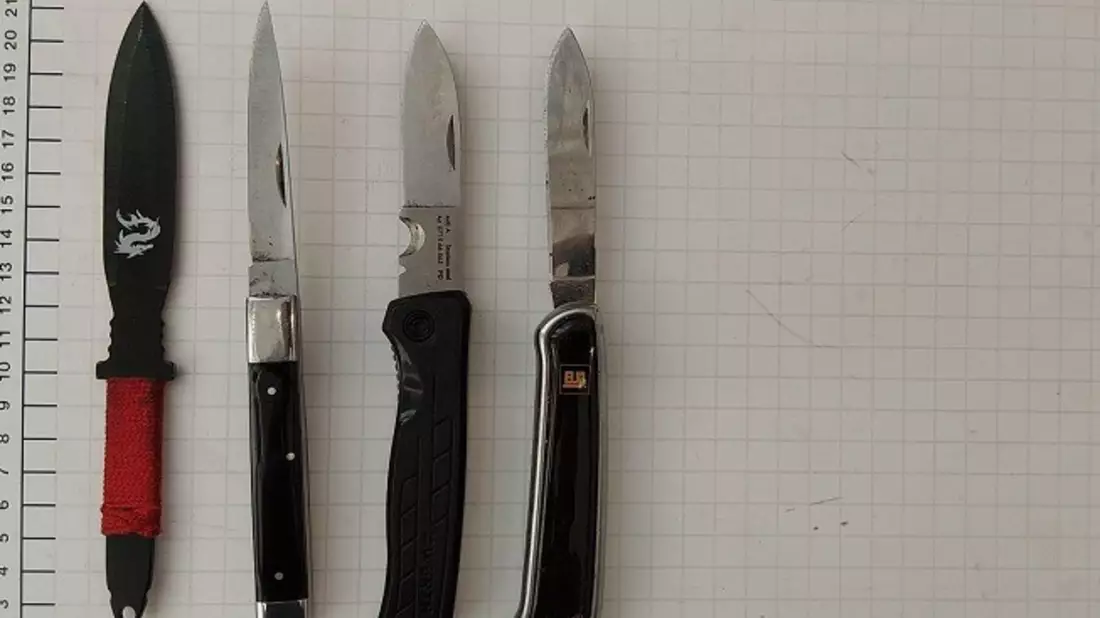 BPOL NRW: Hauptbahnhof Hamm - Bundespolizei stellt mehrere Messer sicher - Bild: presseportal.de