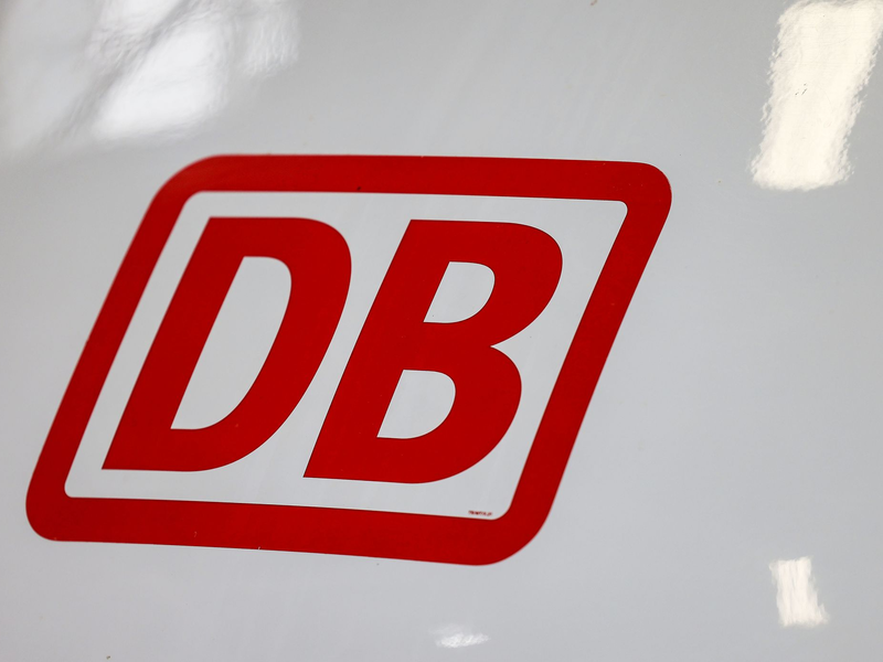 Östlich von Frankfurt kam es zu einem Unfall mit einem ICE. (Symbolbild) - Foto: Oliver Berg/dpa