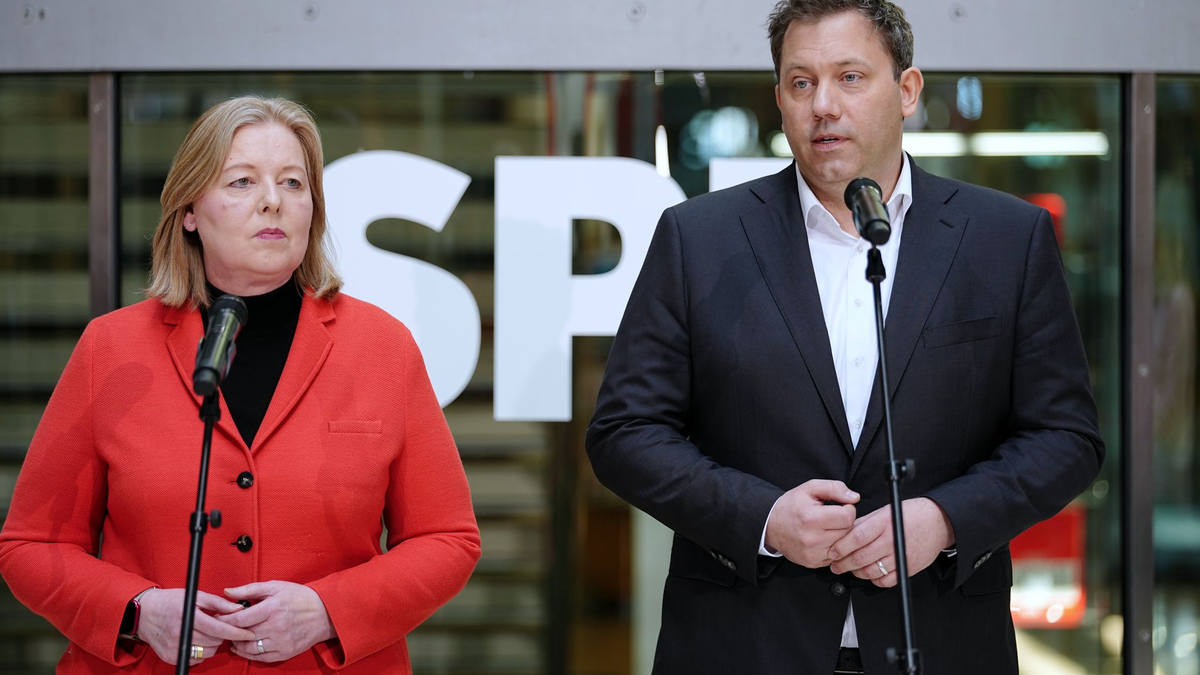 Bas und Klingbeil sehen gerade nicht die Zeit für Rücktritte.  - Foto: Kay Nietfeld/dpa