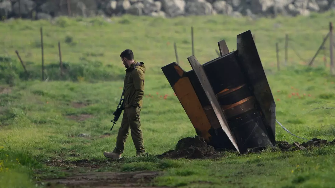 Die besonders schnelle iranische Rakete «Sedschil» erreicht Israel in gut sieben Minuten. (Archivbild) - Bild: Ohad Zwigenberg/AP/dpa