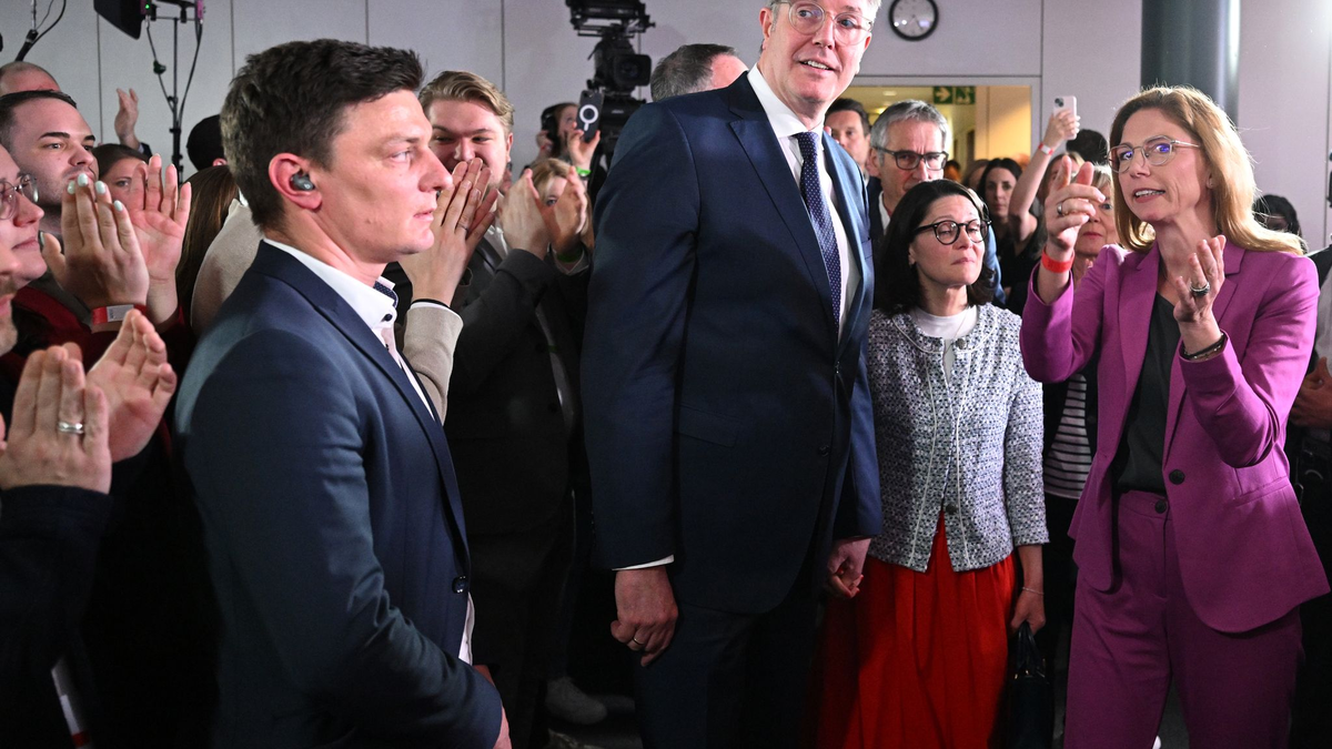 Alexander Schweitzer soll für die SPD die Koalitionsverhandlungen führen.  - Foto: Boris Roessler/dpa