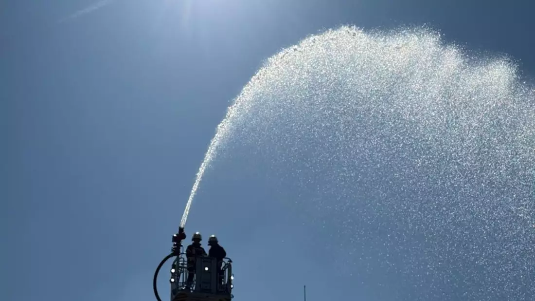 FW Dinslaken: Neue Maschinisten für die Feuerwehren im Kreis Wesel - Bild: presseportal.de