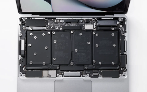 MacBook Neo: Apples Kehrtwende zur Reparaturfreundlichkeit - Foto: über boerse-global.de MacBook Neo: Apples Kehrtwende zur Reparaturfreundlichkeit - Foto: über boerse-global.de